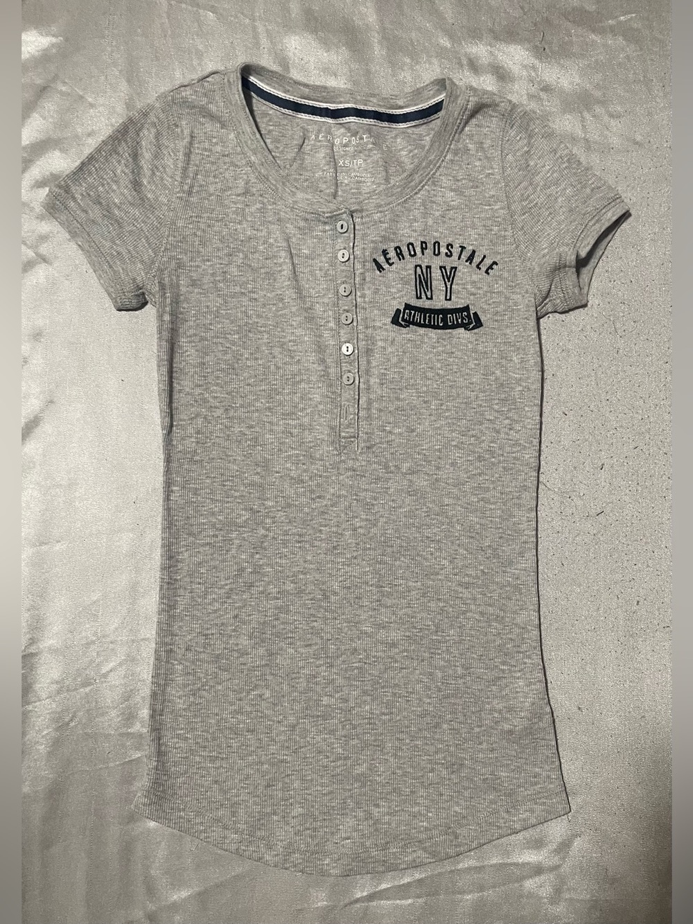 Aeropostale Gray Short Sleeve Henley Tee with NY Logo